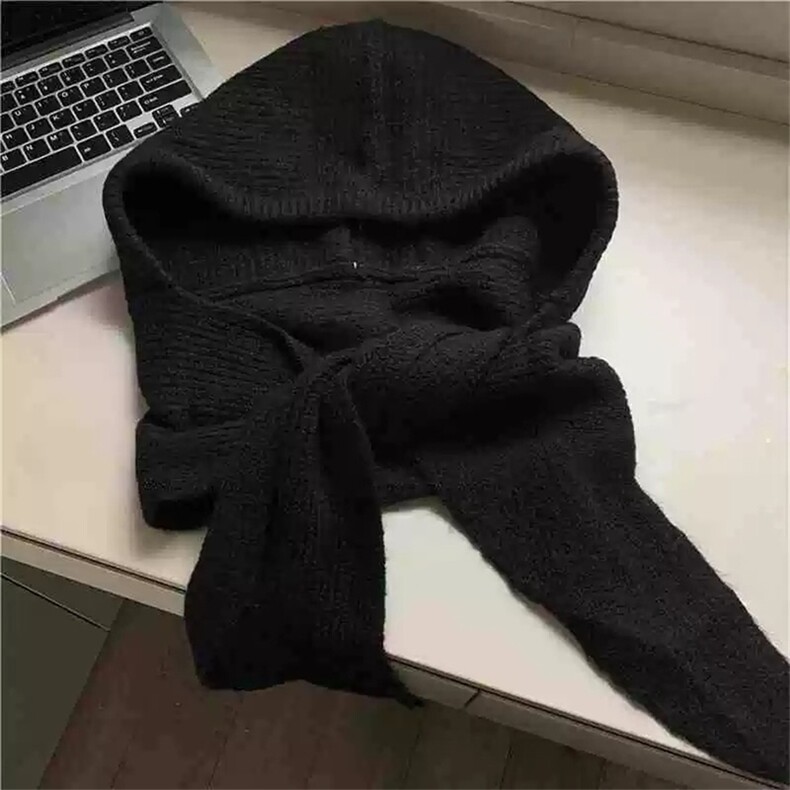 新款秋冬加厚纯色三角围巾帽子,饰品帽子,优麦羊绒（原洪叶羊绒）