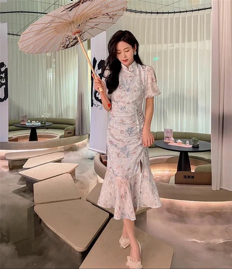 碎花气质显瘦连衣裙旗袍裙，女装连衣裙，M.W 嫚维