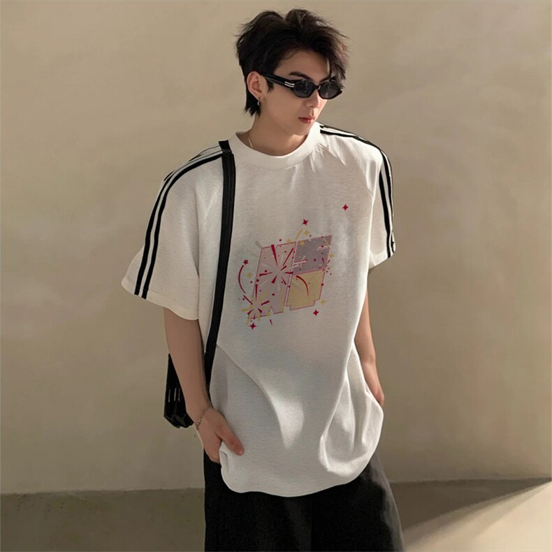 抖音得物高品质二开240克宽松纯棉美式潮牌三条杠织带短袖T恤,男装T恤,电商A486-1