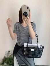 短袖t恤女款休闲时尚百搭洋气减龄显瘦上衣夏季，女装T恤，唐诺