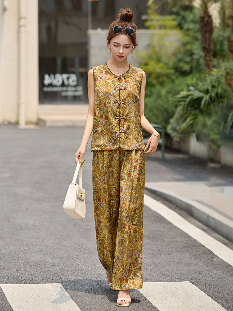 新中式国风洋气套装女2025夏季复古气质盘扣马甲T恤阔腿裤三件套,女装套装/套裙,布芭啦
