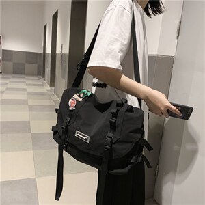 0758新款潮酷单肩斜挎包男女休闲潮牌工装包大容量斜挎包图片