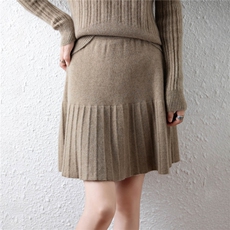 2025年秋季宽松通勤下摆元宝针时尚百搭通勤短袖裙，女装半身裙，绒汀羊绒