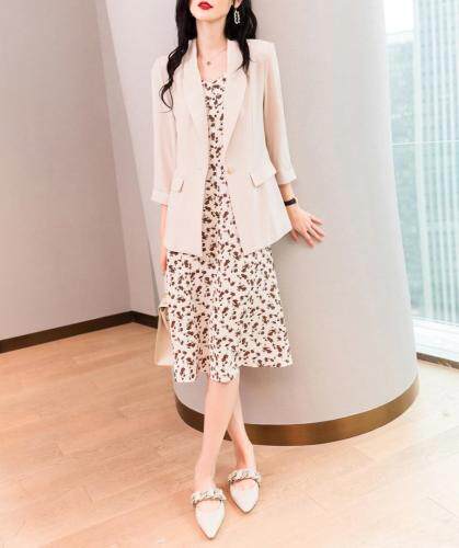 夏季碎花吊带连衣裙系列，女装背心吊带，那茉