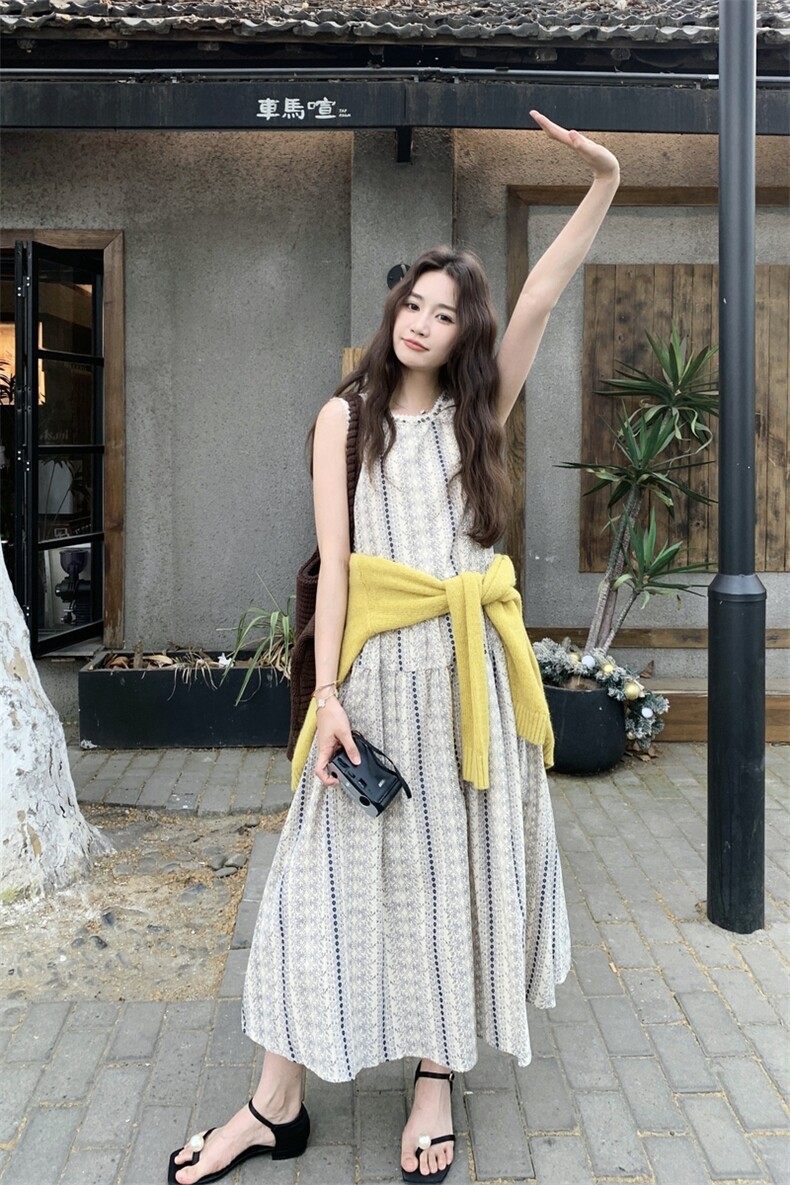 波西米亚度假风印花连衣裙女2025夏季新款法式复古气质无袖背心裙,女装连衣裙,2C159
