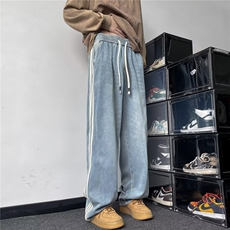蓝色