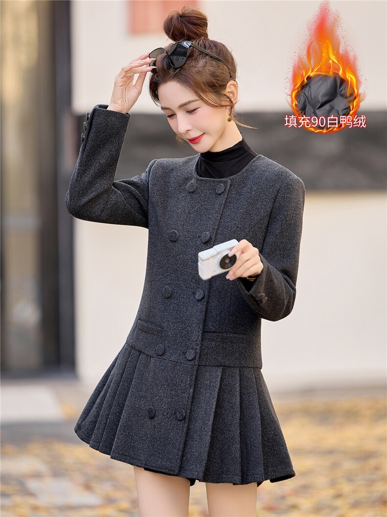 真狐狸毛可脱卸大衣女2025年冬季新款90白鸭绒外套羽绒服连衣裙,女装毛呢外套,众宇琦