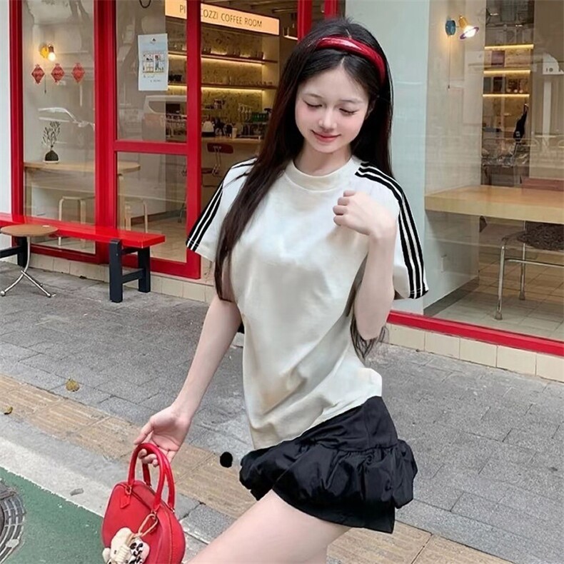 抖音得物品质二开240克宽松纯棉美式潮牌印花三条杠中性风短袖T恤,男装T恤,电商A486-1