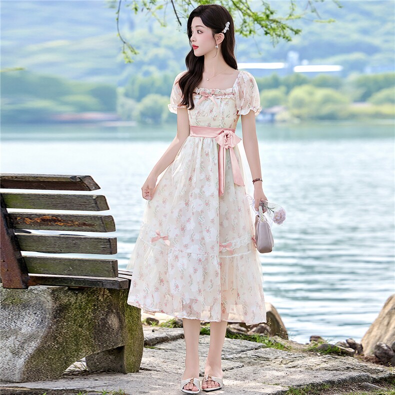 2026年夏季时尚潮流甜美浪漫印花连衣裙,女装连衣裙,江南富贵女