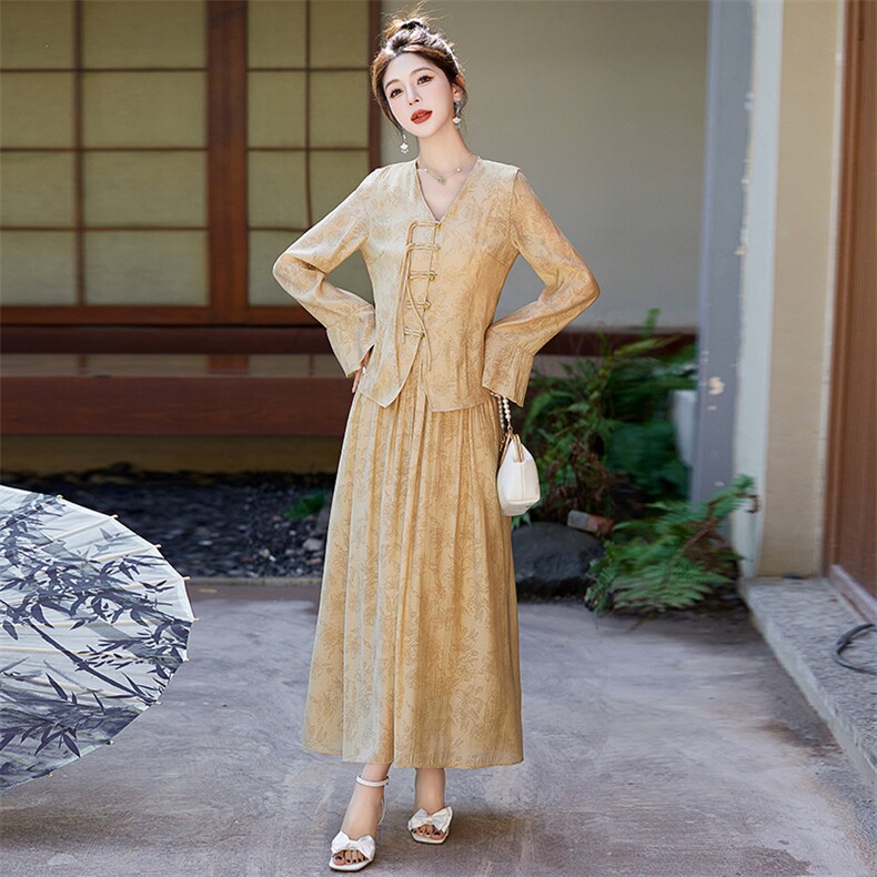 印花超仙新中式套装裙女2024夏新款流苏盘扣V领衬衫半身裙两件套,女装套装/套裙,魅影
