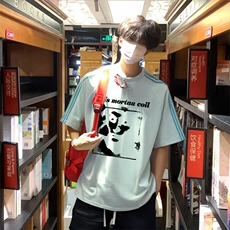 抖音得物品质二开240克宽松纯棉美式潮牌印花三条杠中性风短袖T恤，男装T恤，电商A486