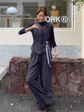 主推现货时髦减龄遮肉显瘦凸显甜酷气质设计感马甲三件套丝巾腰带，女装套装/套裙，尚娜萱