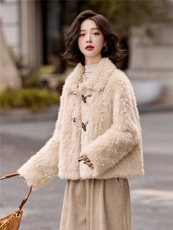 加厚保暖皮毛一体翻领短款外套女2025秋冬季宽松百搭洋气毛毛外套，女装羊羔毛/颗粒绒，冬木谷雨