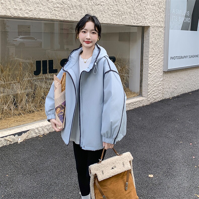 高级感超好看蓝色短款连帽工装派克羽绒服女冬2024新款时尚厚外套图片