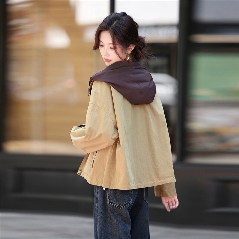 拼接撞色短款风衣女2025年秋季长袖连帽风衣女外套,女装风衣,鑫源服饰