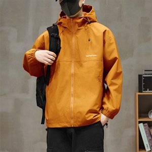 冲锋衣连帽夹克男宽松落肩纯色上衣外套DSA157B-JK727-P58图片