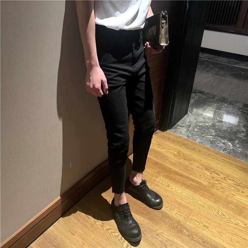 B230纯黑色修身小脚净版简约牛仔裤男脚切边九分裤图片