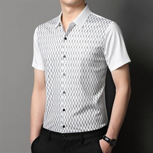 LY17C03男式2023夏季新款无痕衬衫男短袖翻领休闲衬衣P76图片