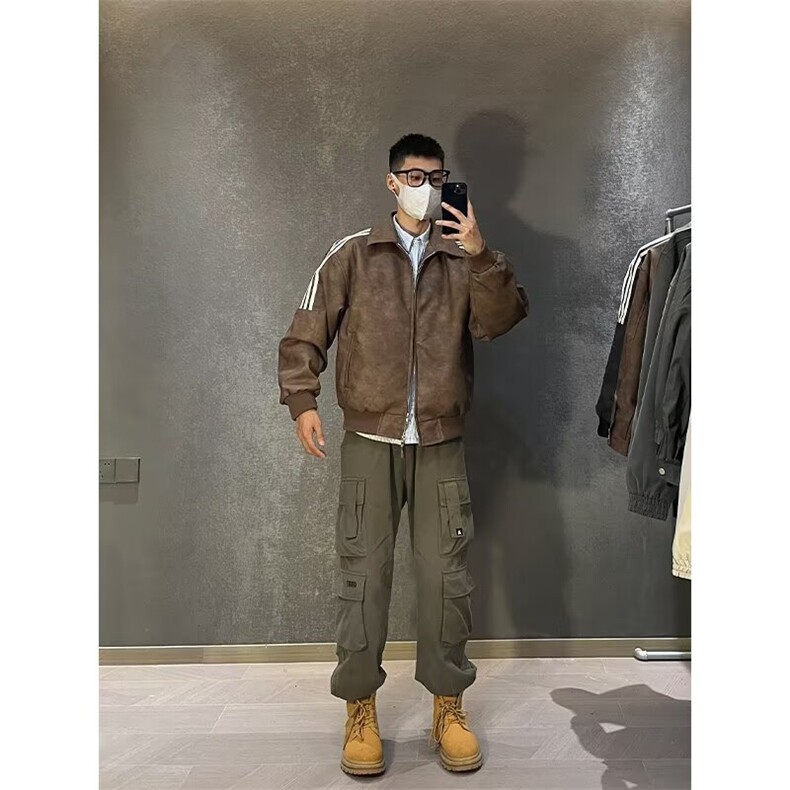 W10727-P60 网图现货 美式潮牌三道杠皮衣外套PU皮棒球服立领夹克图片