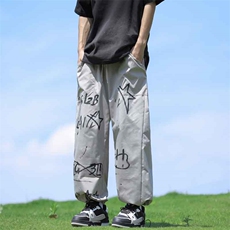 灰色