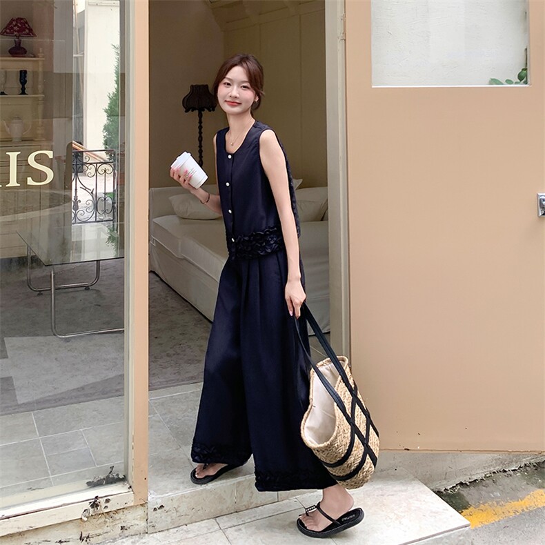藏青色盐系木耳边套装女2025年夏季新款气质通勤马甲阔腿裤两件套,女装套装/套裙,纯色衣恋