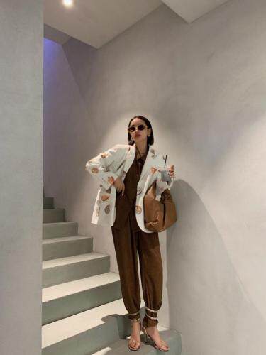 早春新品高级印花海螺西服外套，女装，AUDREY WANG