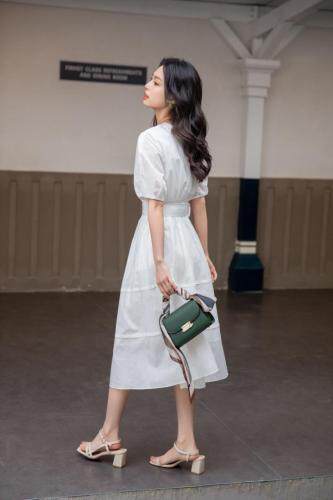 订单款大货有限需下期货订单，女装，千浪依族