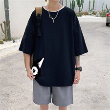黑色