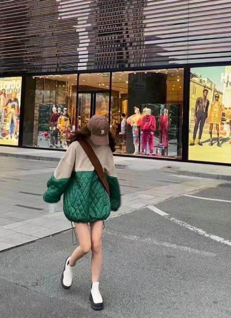 加绒卫衣拼，女装卫衣/绒衫，依多坊