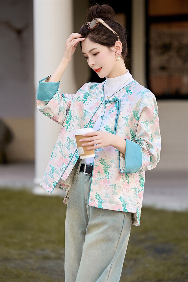 杭州姿依阁新中式国风撞色提花盘扣外套女2025春季新款复古改良唐,女装短外套,曼琳思菲
