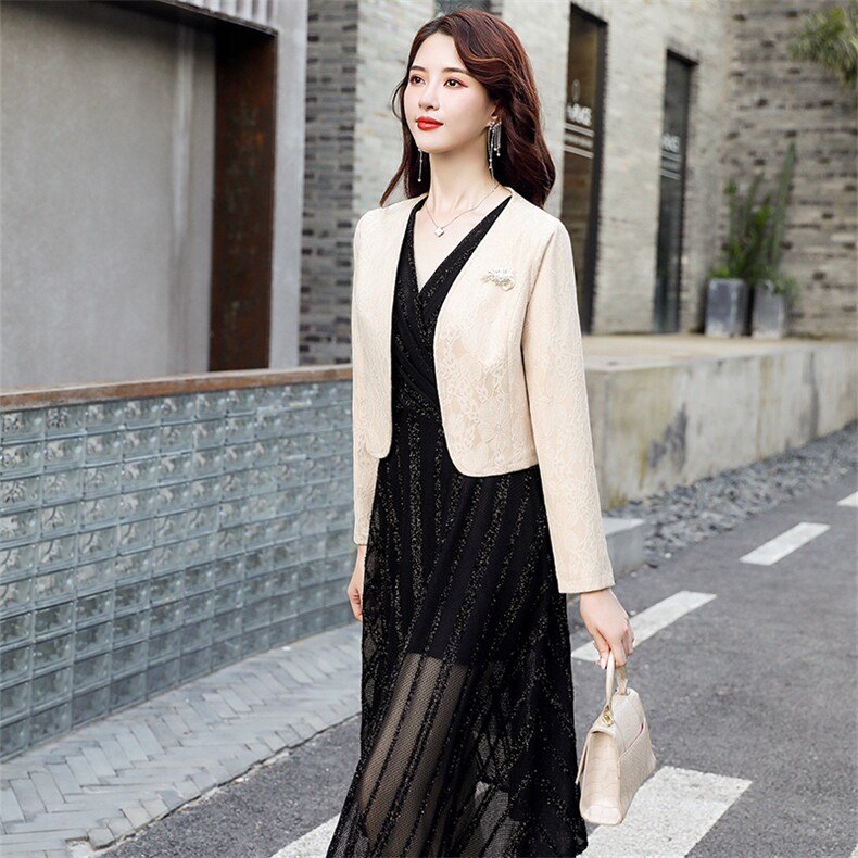 蕾丝开衫短西服外套女2025春季新款气质百搭小西装配裙子外搭上衣图片