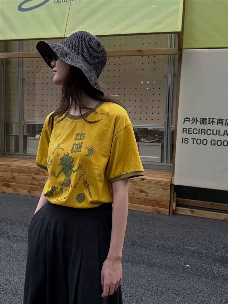 2025时尚百搭太阳岛印花拼色短袖T,女装T恤,湘姗