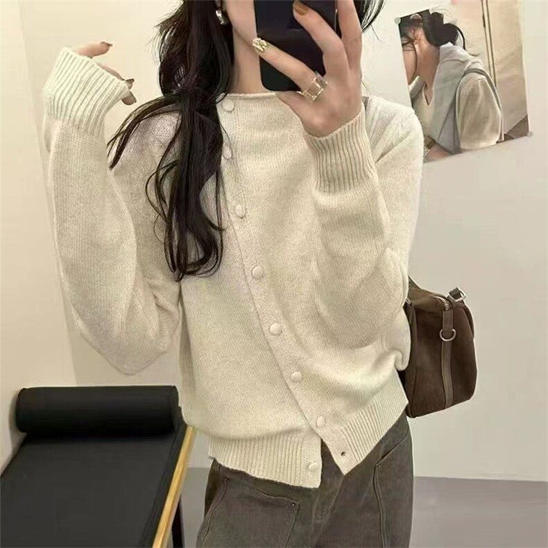 2025年秋季圆领长袖斜襟扣子开衫,针织衫/毛衣,萱芳婷羊绒