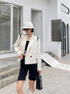 现货金纺西装大批量上市，女装西装，秋水伊人