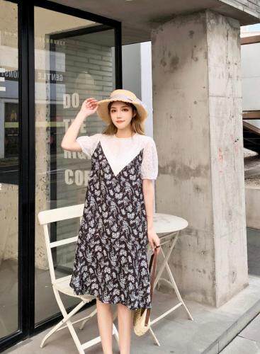 夏季新款假两件碎花连衣裙，女装连衣裙，哈咔