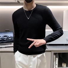 黑色