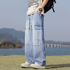 浅蓝色