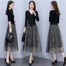 现货2022春秋季新款收腰显瘦法式针织拼接网纱打底连衣裙女，女装连衣裙，然然