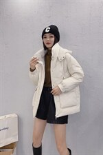 羽绒服，女装羽绒服，蒙娜迪妮