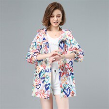 2022夏季新款时尚宽松连帽印花防晒衣薄外套，女装防晒衣，依倍林