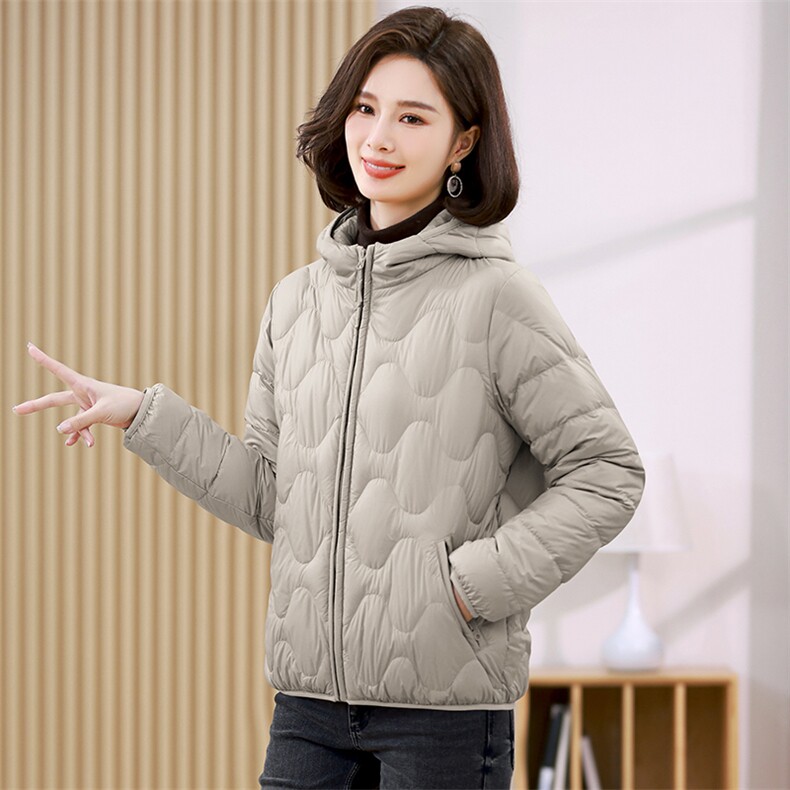 时尚简洁连帽羽绒服通勤好搭配洋气冬装,女装羽绒服,衣之秀