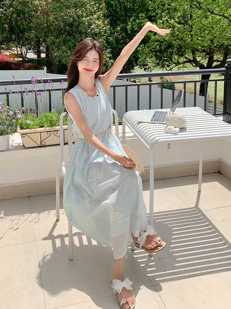 高级感度假风刺绣无袖连衣裙女2025夏新款法式漂亮绝美仙女背心裙,女装连衣裙,浙宝285（原212）