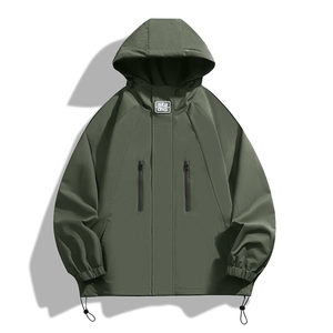 JK812 -P65新款现货户外连帽夹克男 冲锋衣外套图片