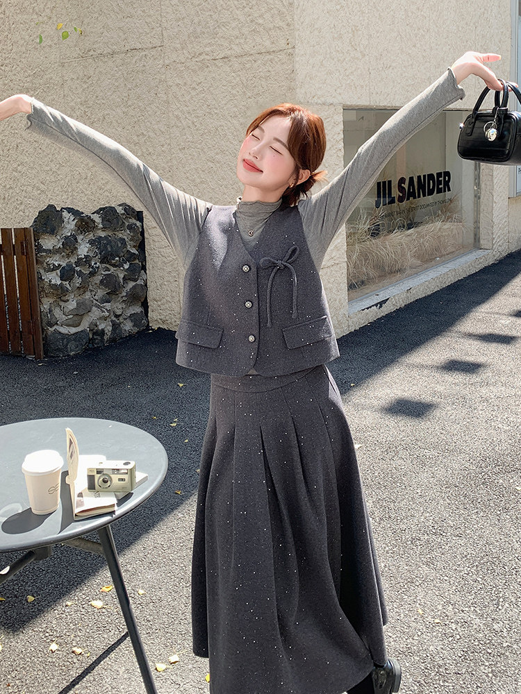 含绵羊毛小香风亮片钻扣套装女2025秋冬新款马甲无袖外套半身裙,女装套装/套裙,纯色衣恋
