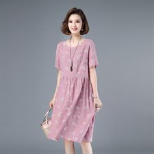 2021年夏季通勤韩版中长款a字裙40-49周岁高腰圆领短袖套头裙子，女装连衣裙，伊满意
