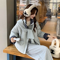 小个子蓝色羽绒服外套女冬季新款韩系小个子短款白鸭绒加厚面包服，女装羽绒服，2B114