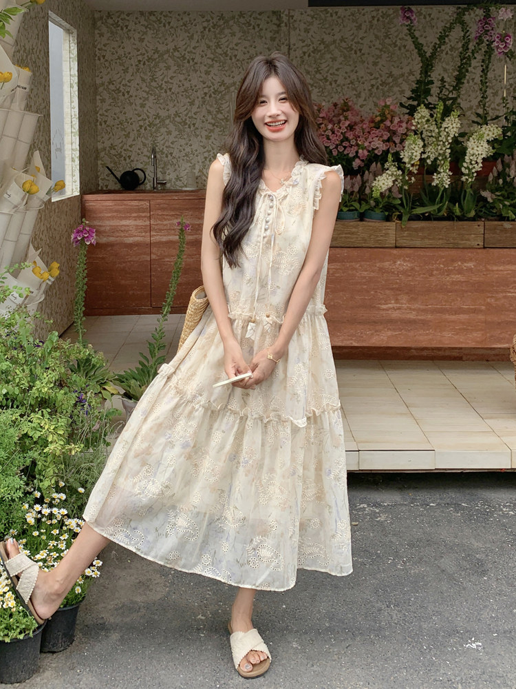 气质时髦绣花中长款连衣裙2025夏季新款法式减龄花边拼接A字长裙，女装连衣裙，浙宝128A