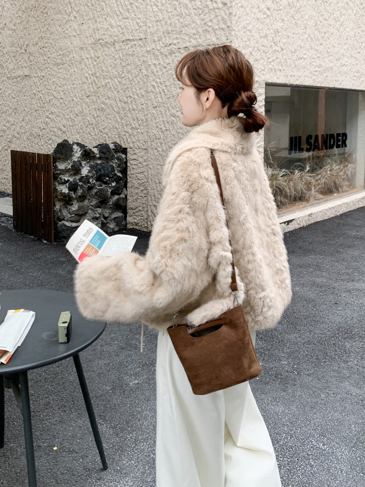 25冬季新款韩系小香风翻领花狐毛绒绒短外套2B138-801-P190K280,女装短外套,2B138