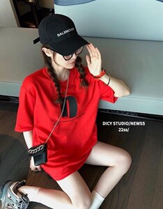 （现货）新款夏装T桖?包包图片