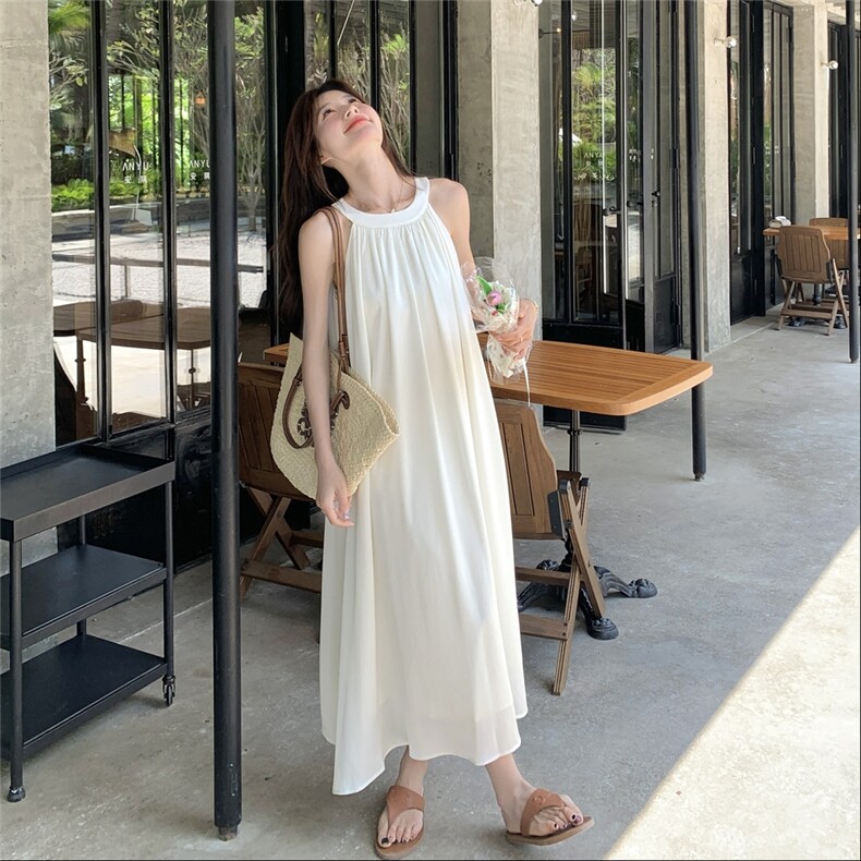 白色超仙雪纺度假风连衣裙2025夏季气质女神范名媛高级感挂脖长裙,女装连衣裙,2C232